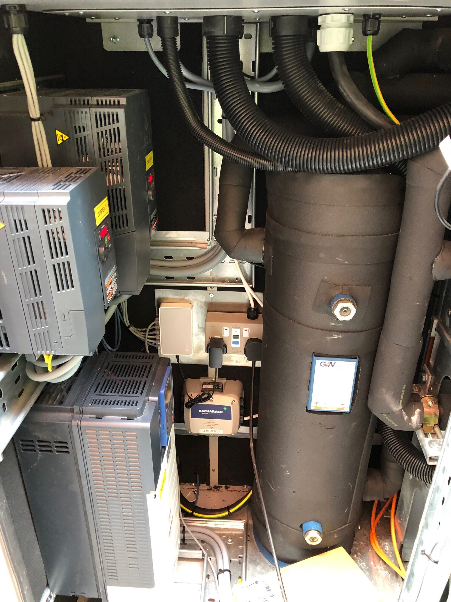 Bacharach leak detector at Lincoln coop